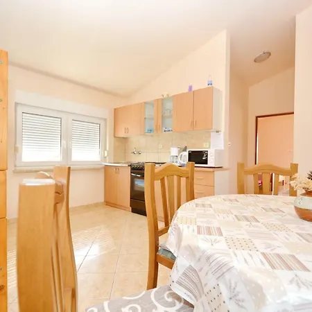 Apartman Stefi Vir