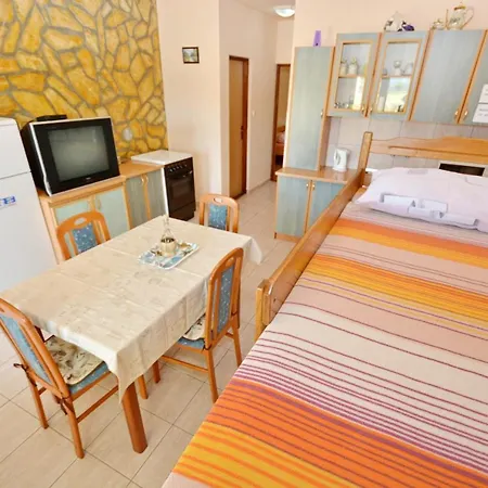 Apartman Stefi *