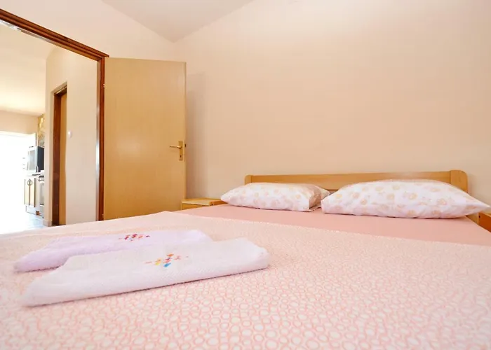 Apartament Stefi Vir